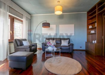 Soggiorno - Appartamento Via Luigi Chiala
 
130, Roma - foto 4