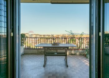 Balcone - Appartamento Via Luigi Chiala
 
130, Roma - foto 7