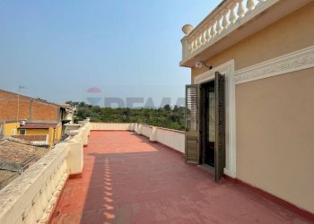 Terrazza - Independent house via lapide nuova
 
39, Calatabiano - photo 14