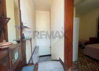 Hall / corridoio - Independent house via lapide nuova
 
39, Calatabiano - photo 17