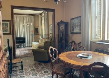 Sala da pranzo - Independent house via lapide nuova
 
39, Calatabiano - photo 29