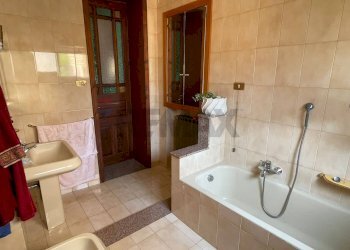 Bagno - Independent house via lapide nuova
 
39, Calatabiano - photo 47