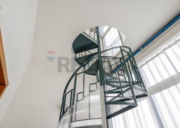 Scale - Villa via XXIV maggio
 
15, Viagrande - foto 37