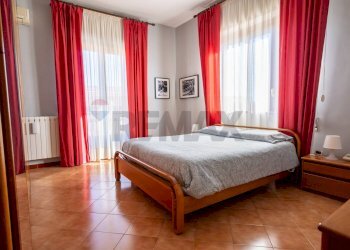 Camera / camera da letto - Villa via XXIV maggio
 
15, Viagrande - foto 62