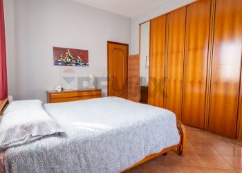 Camera / camera da letto - Villa via XXIV maggio
 
15, Viagrande - foto 63