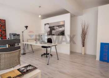 Ufficio - Villa via XXIV maggio
 
15, Viagrande - foto 26