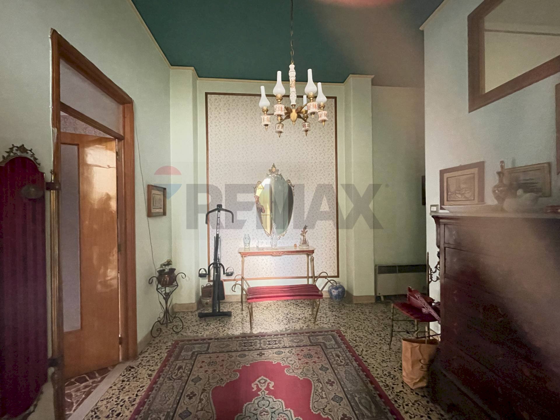 Hall / corridoio - Casa indipendente Via Carolina
 
200B, Giarre - foto 1