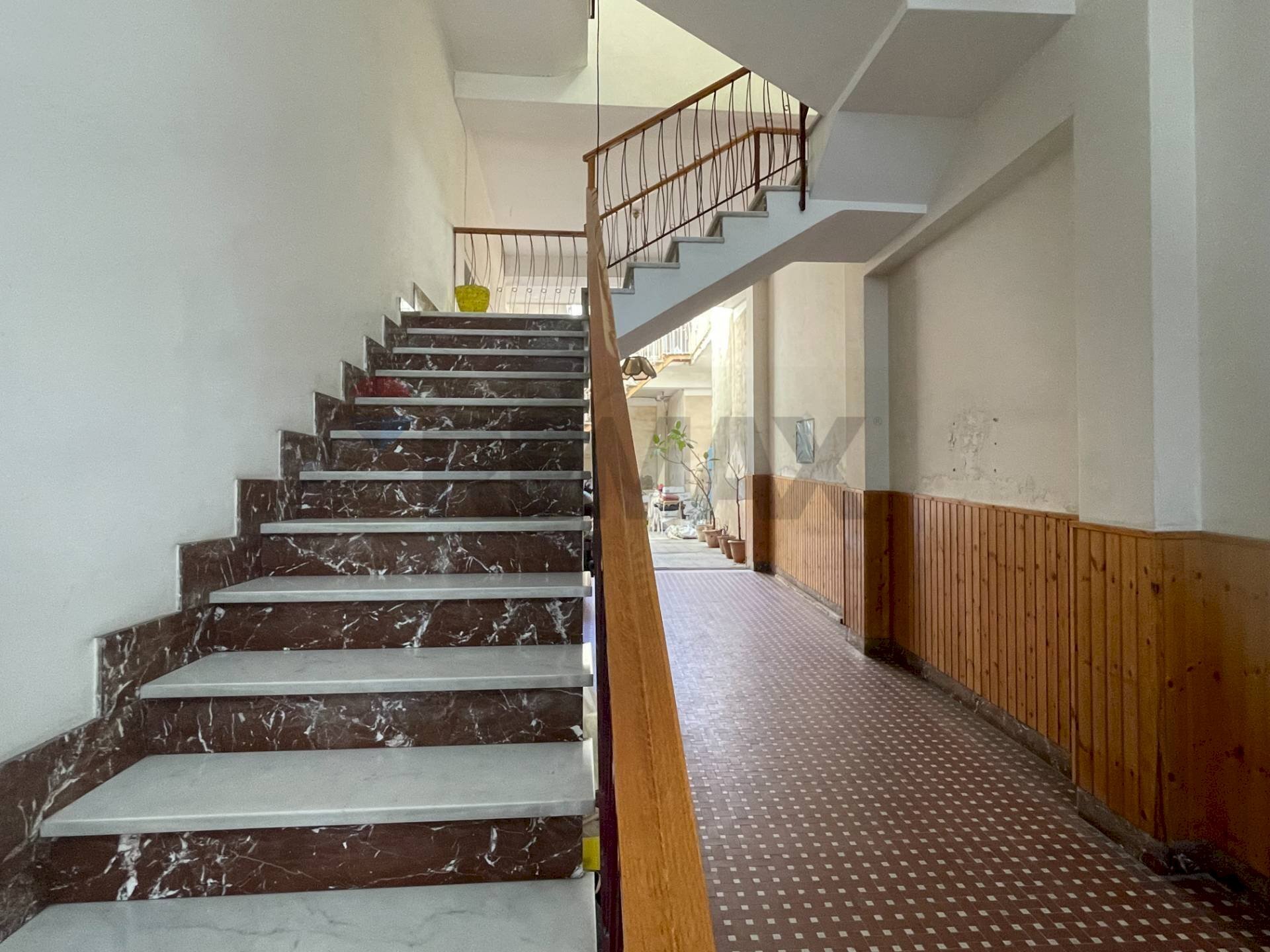 Scale - Casa indipendente Via Carolina
 
200B, Giarre - foto 2