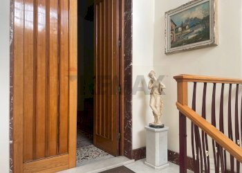 Scale - Casa indipendente Via Carolina
 
200B, Giarre - foto 5