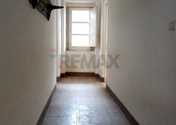 Hall / corridoio - Casa semi indipendente VIA MAZZINI
 
60, Trecastagni - foto 13