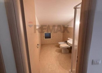 Bagno - Casa semi indipendente VIA PANORAMICA COOPERATIVE VITTORIA
 
SNC, Augusta - foto 18