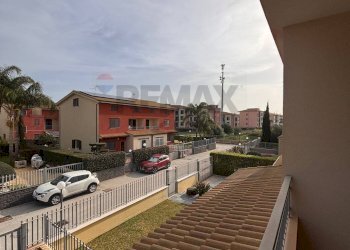 Balcone - Casa semi indipendente VIA PANORAMICA COOPERATIVE VITTORIA
 
SNC, Augusta - foto 22