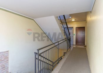 ingresso portone - Appartamento via cristoforo colombo
 
35, Tremestieri Etneo - foto 6