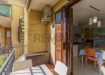 Balcone - Appartamento via cristoforo colombo
 
35, Tremestieri Etneo - foto 24