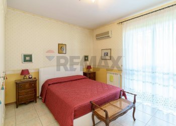 Camera / camera da letto - Appartamento via cristoforo colombo
 
35, Tremestieri Etneo - foto 36