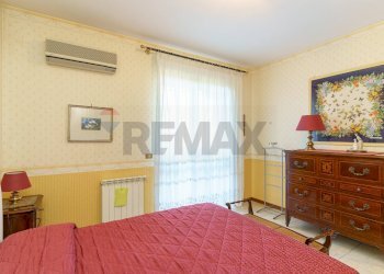 Camera / camera da letto - Appartamento via cristoforo colombo
 
35, Tremestieri Etneo - foto 39