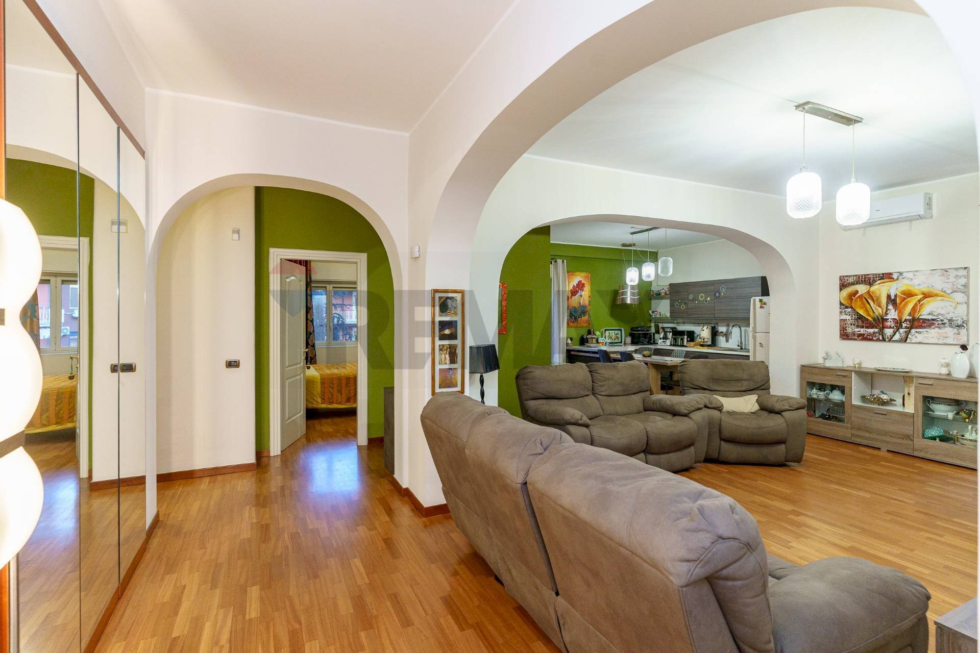 Soggiorno - Appartamento Viale dell'Autonomia
53, Gravina di Catania - foto 2