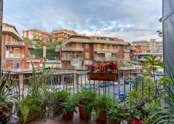 Balcone - Appartamento Viale dell'Autonomia
 
53, Gravina di Catania - foto 15