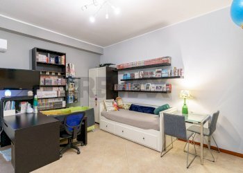 Camera / camera da letto - Appartamento Viale dell'Autonomia
 
53, Gravina di Catania - foto 26