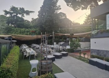 Terrazza - Attività Commerciale Via Aldo Moro
 
2, Nicolosi - foto 15