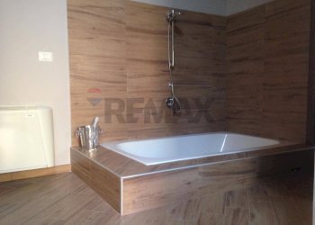 Bagno - Casa indipendente Via Pappalardo
 
16, Nicolosi - foto 24