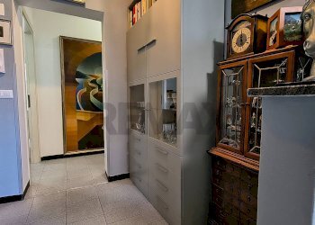 Hall / corridoio - Four-room apartment via Armando Diaz
 
7, Vado Ligure - photo 7