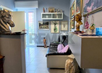 Camera / camera da letto - Four-room apartment via Armando Diaz
 
7, Vado Ligure - photo 15