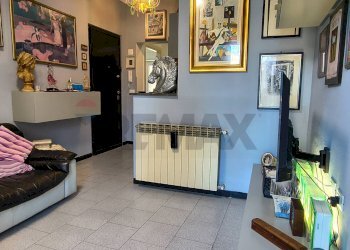 Soggiorno - Four-room apartment via Armando Diaz
 
7, Vado Ligure - photo 19