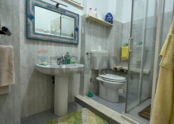 Bagno - Four-room apartment via Armando Diaz
 
7, Vado Ligure - photo 30