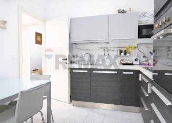 Cucina - Four-room apartment via Armando Diaz
 
7, Vado Ligure - photo 1