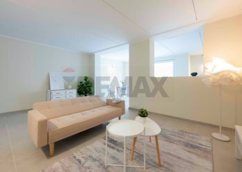 Soggiorno - Villa VIA PALMA IL VECCHIO, Bonate Sotto - photo 18