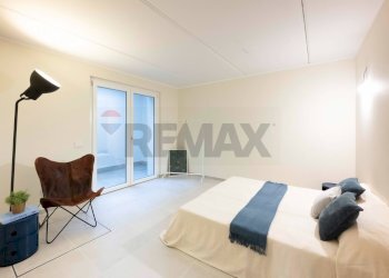 Camera / camera da letto - Villa VIA PALMA IL VECCHIO, Bonate Sotto - photo 20