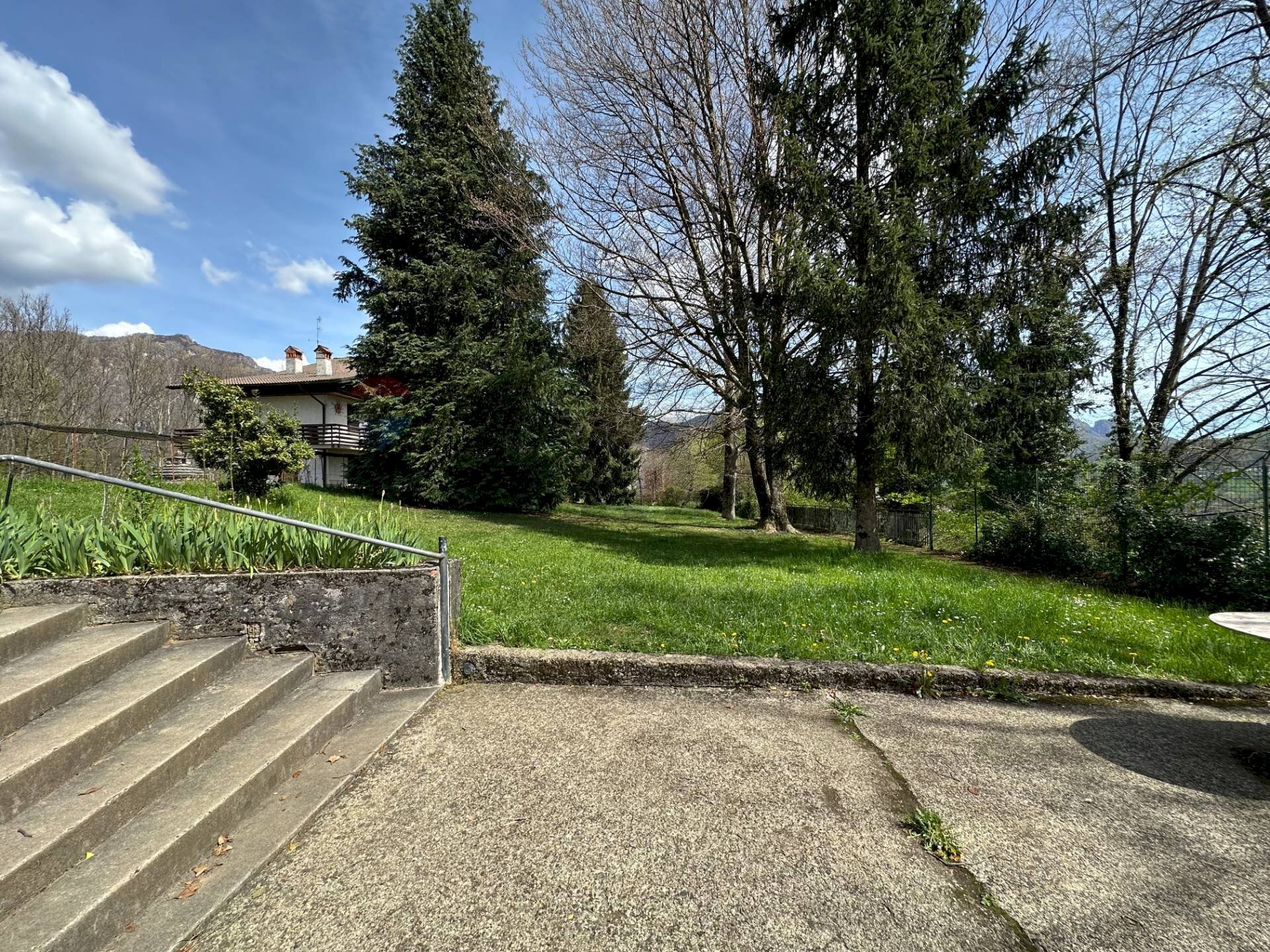 Giardino - Bilocale via san bartolomeo
 
203, Taleggio - foto 1