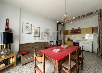 Sala da pranzo - Bilocale via san bartolomeo
 
203, Taleggio - foto 9