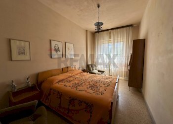 Camera / camera da letto - Bilocale via san bartolomeo
 
203, Taleggio - foto 16