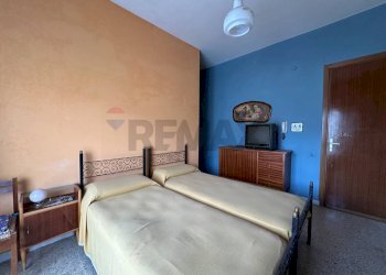 Camera / camera da letto - Bilocale via san bartolomeo
 
203, Taleggio - foto 13