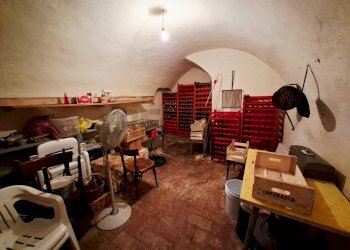 Sala da pranzo - Casa indipendente Endine Gaiano - foto 15