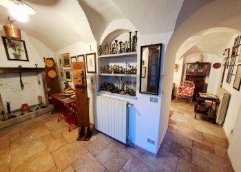 Sala da pranzo - Casa indipendente Endine Gaiano - foto 19