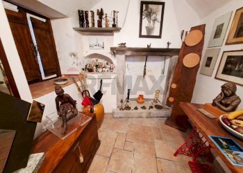 Hall / corridoio - Casa indipendente Endine Gaiano - foto 20