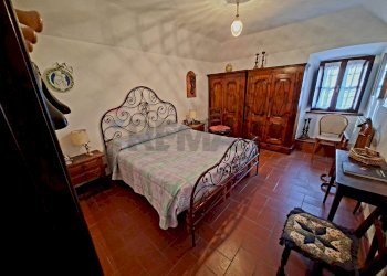Camera / camera da letto - Casa indipendente Endine Gaiano - foto 22