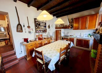 Sala da pranzo - Casa indipendente Endine Gaiano - foto 30