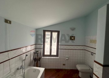 Bagno - Casa indipendente Via Siviano
 
169, Monte Isola - foto 16