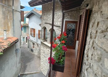 Casa all\'aperto - Casa indipendente Via Siviano
 
169, Monte Isola - foto 45