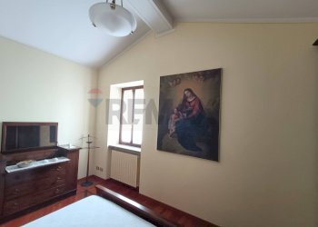 Camera / camera da letto - Casa indipendente Via Siviano
 
169, Monte Isola - foto 51