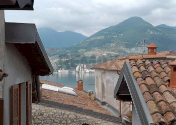 Vista delle montagne - Casa indipendente Via Siviano
 
169, Monte Isola - foto 53