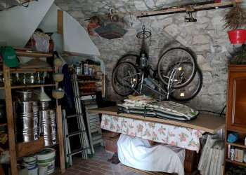 Dispensa di stoccaggio - Casa indipendente Via Siviano
 
169, Monte Isola - foto 60