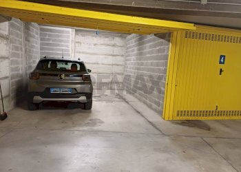 Parcheggio - Casa indipendente Via Siviano
 
169, Monte Isola - foto 63