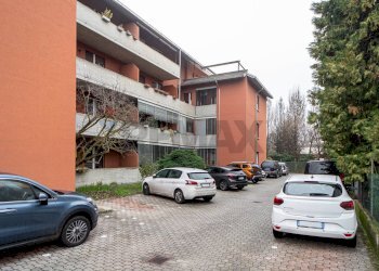 Edificio all\'aperto - Trilocale VIA EMILIA EST
 
202, Parma - foto 2