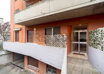 Edificio all\'aperto - Trilocale VIA EMILIA EST
 
202, Parma - foto 3