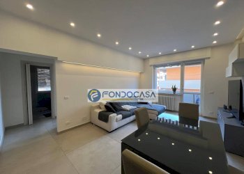 soggiorno - Three-room apartment via pietro tacca, Carrara - photo 3